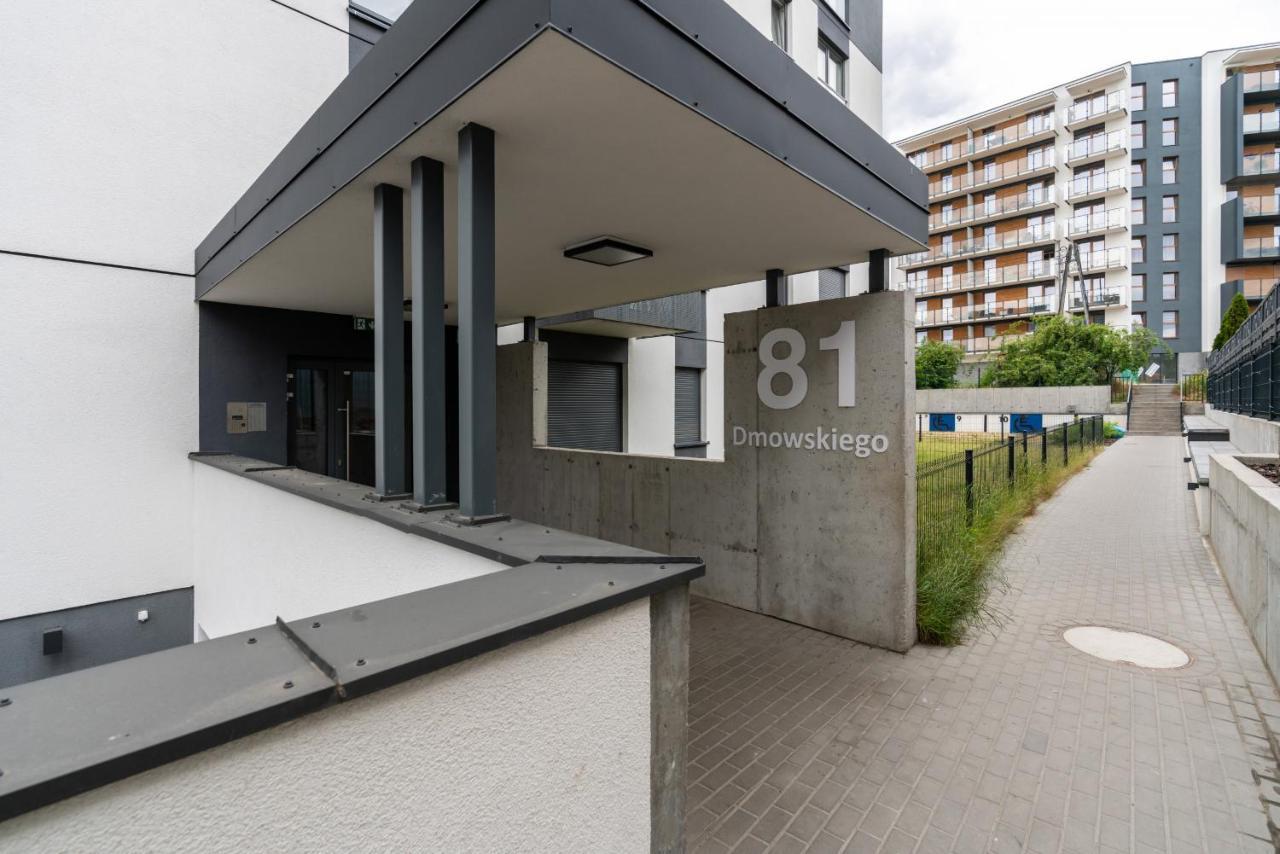 Apartments With Garden Dmowskiego 81 By Noclegi Renters Poznan Exterior foto